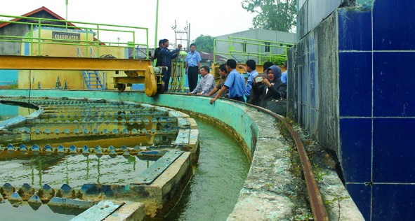Kunjungan Dewan ke PDAM Tirta Mayang Kota Jambi baru-baru ini.
